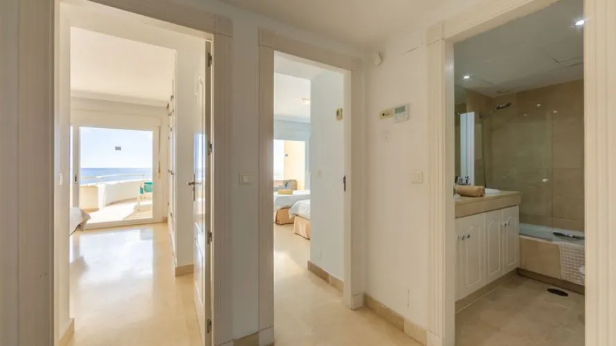 Penthouse de 3 chambres à Estepona, Spain No. 476 № 21