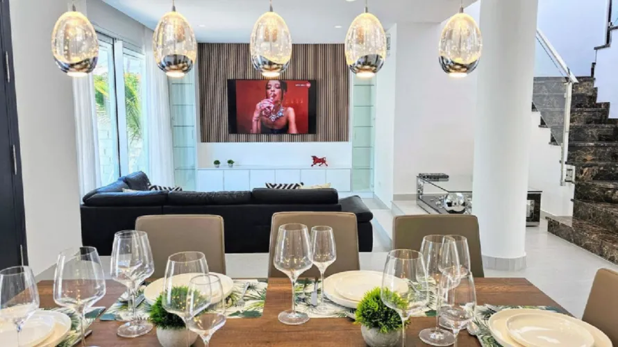 Villa de 6 chambres à Cortes (San Pedro De Alcantara), Spain No. 577 № 13