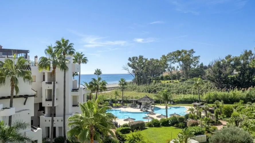 Penthouse de 3 chambres à Estepona, Spain No. 384 № 8