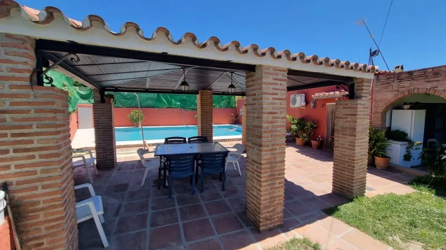 House de 3 chambres à Cortes (San Pedro De Alcantara), Spain No. 535 № 19