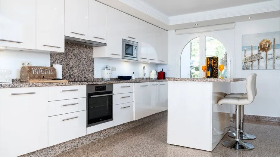 Duplex de 3 chambres à Estepona, Spain No. 328 № 4