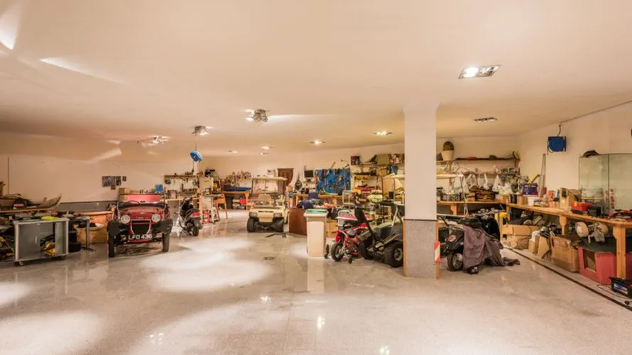 Villa de 8 chambres à Nueva Andalucia, Spain No. 390 № 16