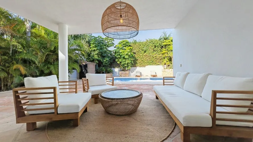 Villa de 4 chambres à Marbella, Spain No. 206 № 2