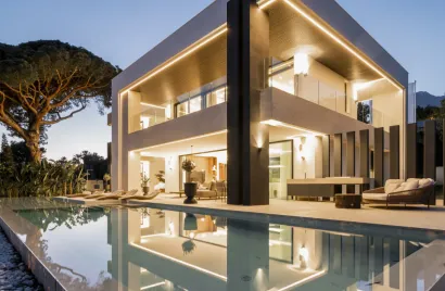 Villa de 5 chambres à Marbella, Spain No. 399