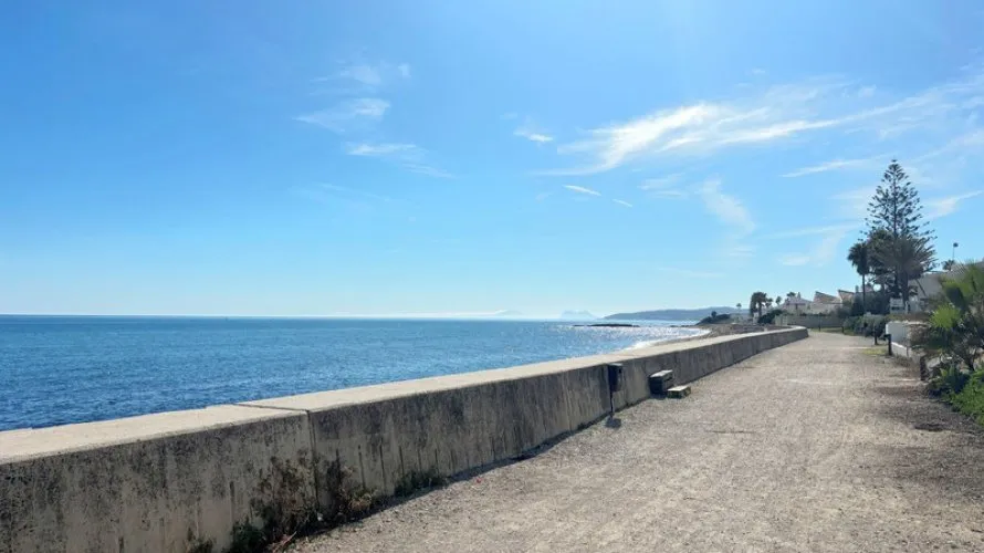 Penthouse de 2 chambres à Estepona, Spain No. 472 № 1