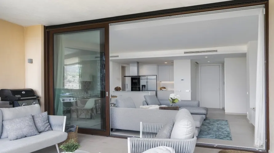 Apartment de 2 chambres à Benahavis, Spain No. 327 № 4