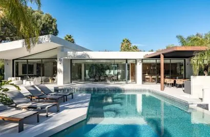 Villa de 5 chambres à Marbella, Spain No. 492
