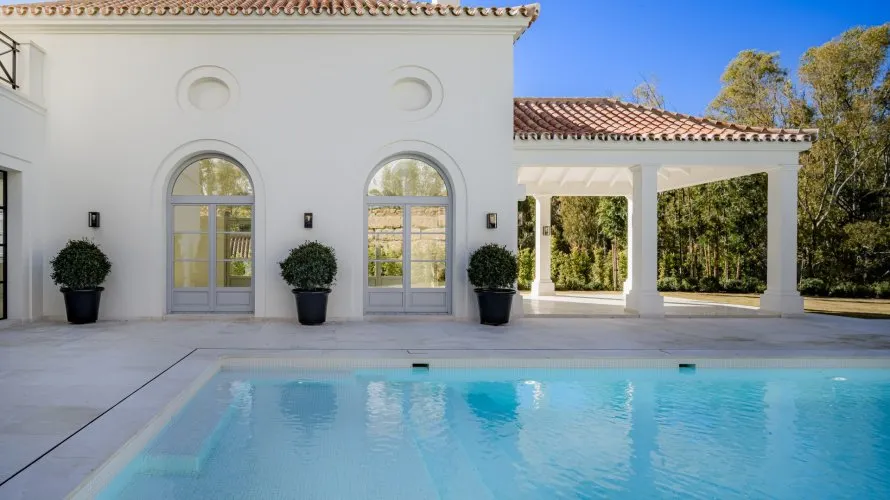 Villa de 4 chambres à Nueva Andalucia, Spain No. 197 № 1