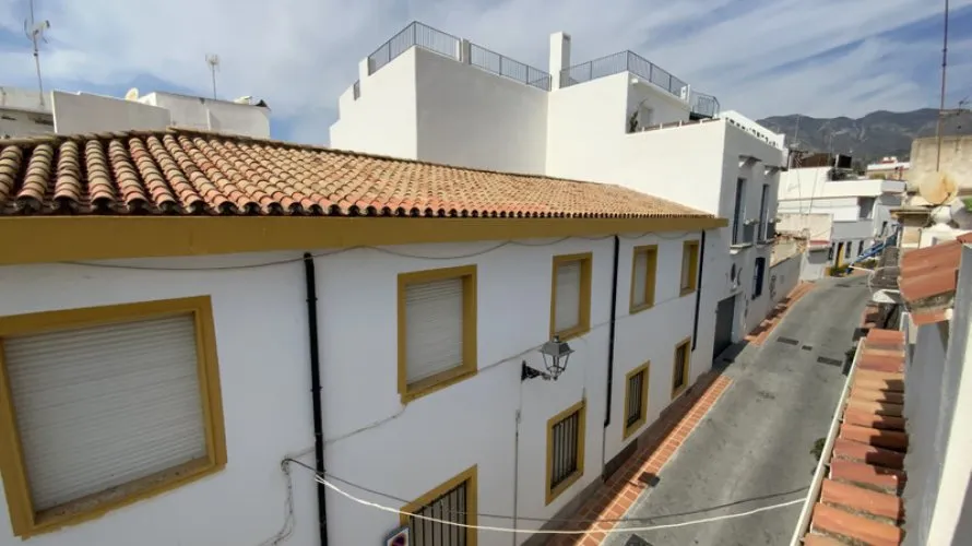 Villa de 4 chambres à Marbella, Spain No. 291 № 13