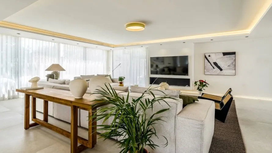 Villa de 5 chambres à Nueva Andalucia, Spain No. 379 № 14