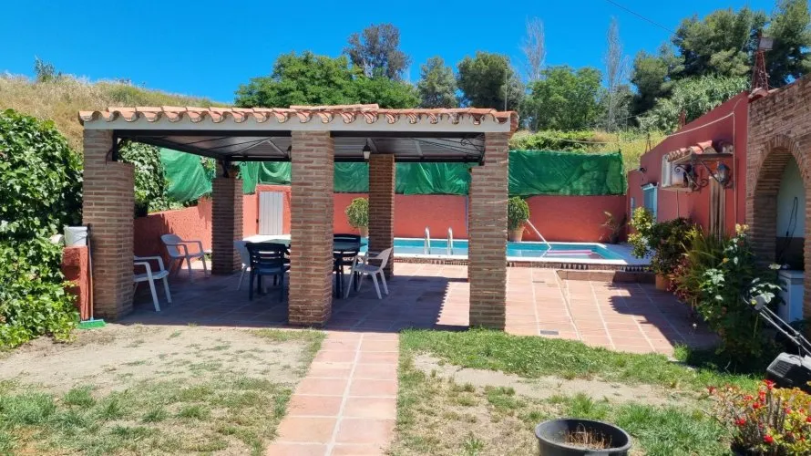House de 3 chambres à Cortes (San Pedro De Alcantara), Spain No. 535 № 18