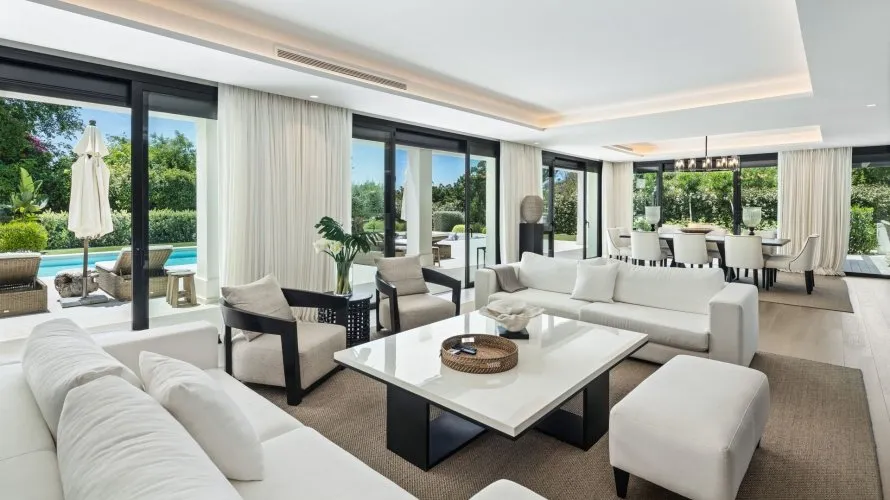 Villa de 5 chambres à Nueva Andalucia, Spain No. 402
