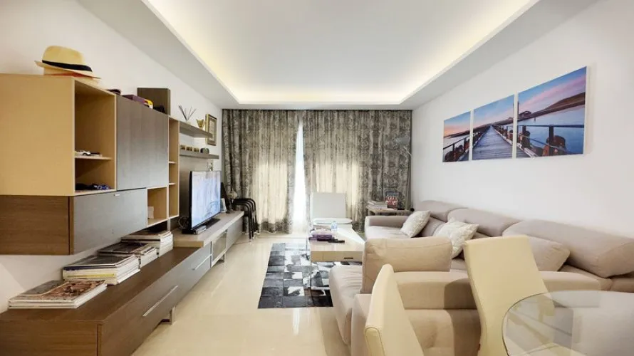 Apartment de 3 chambres à Cortes (San Pedro De Alcantara), Spain No. 232 № 11