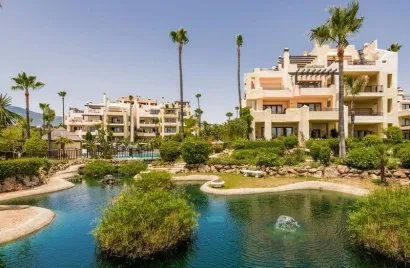 Penthouse de 3 chambres à Estepona, Spain No. 384