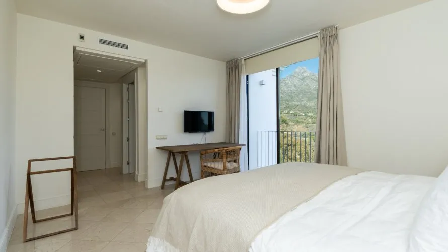 House de 5 chambres à Marbella, Spain No. 188 № 8