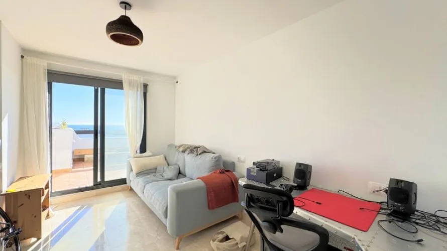 Penthouse de 3 chambres à Casares, Spain No. 494 № 6