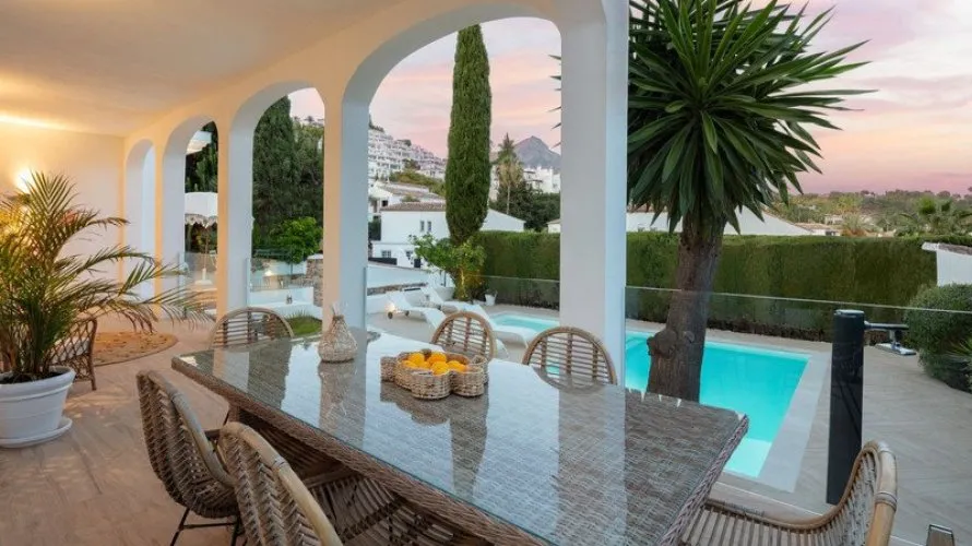 Villa de 4 chambres à Nueva Andalucia, Spain No. 347 № 6