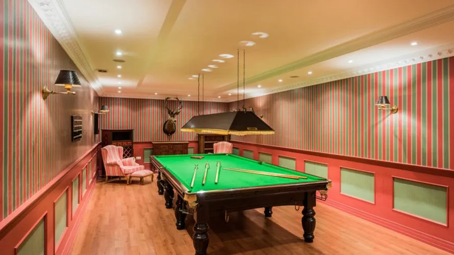 Villa de 8 chambres à Nueva Andalucia, Spain No. 390 № 19