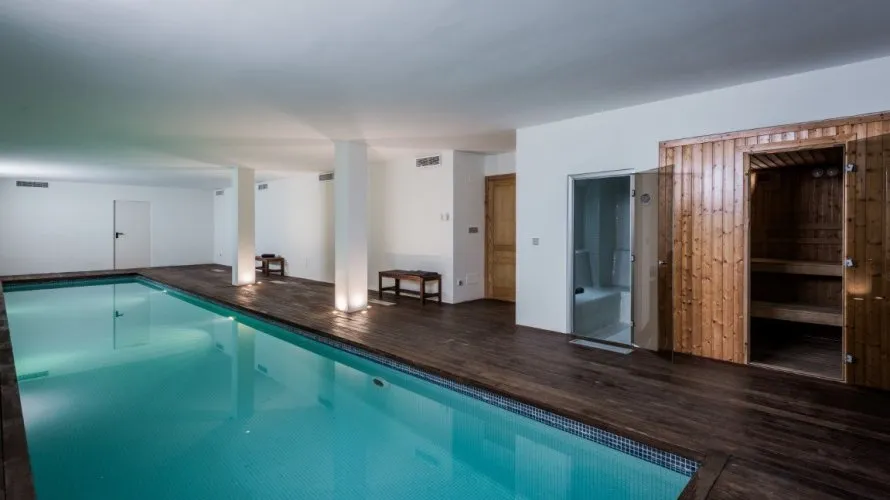 Villa de 5 chambres à Benahavis, Spain No. 499 № 25