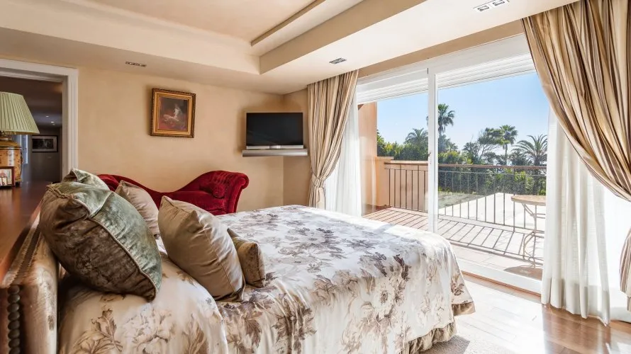 Villa de 8 chambres à Estepona, Spain No. 270 № 4