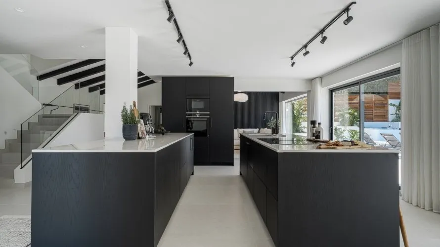 Villa de 7 chambres à Nueva Andalucia, Spain No. 135 № 28