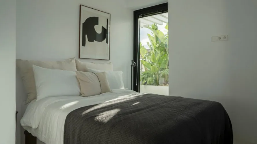 Villa de 5 chambres à Nueva Andalucia, Spain No. 352 № 5