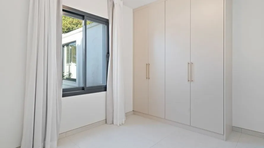 Villa de 4 chambres à Marbella, Spain No. 529 № 25