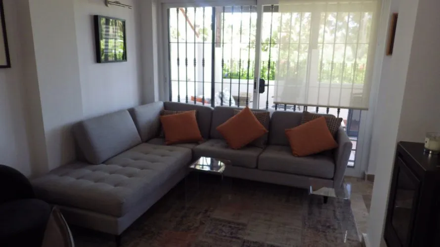 Townhouse de 5 chambres à Nueva Andalucia, Spain No. 283 № 14