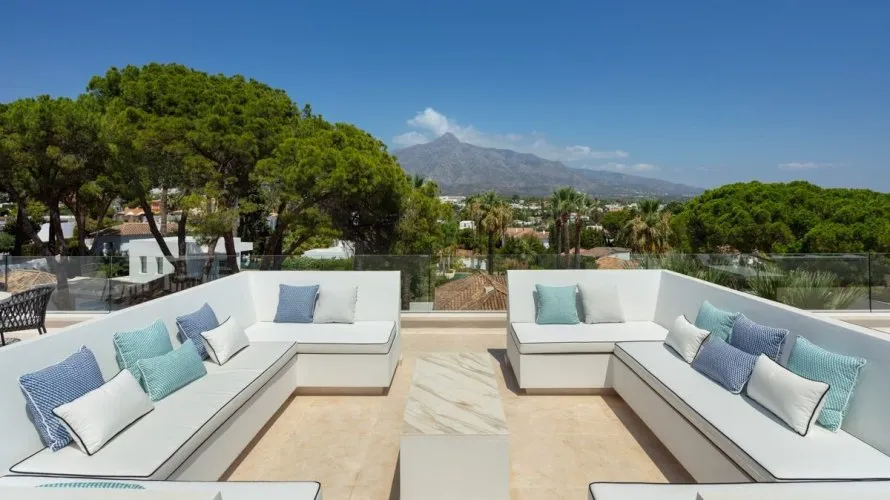 Villa de 5 chambres à Marbella, Spain No. 288 № 15
