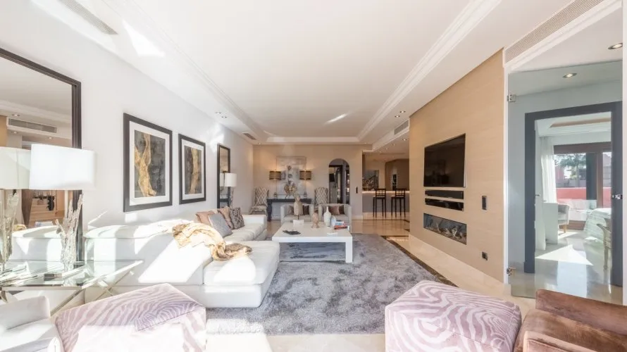 Duplex de 3 chambres à Estepona, Spain No. 205 № 9