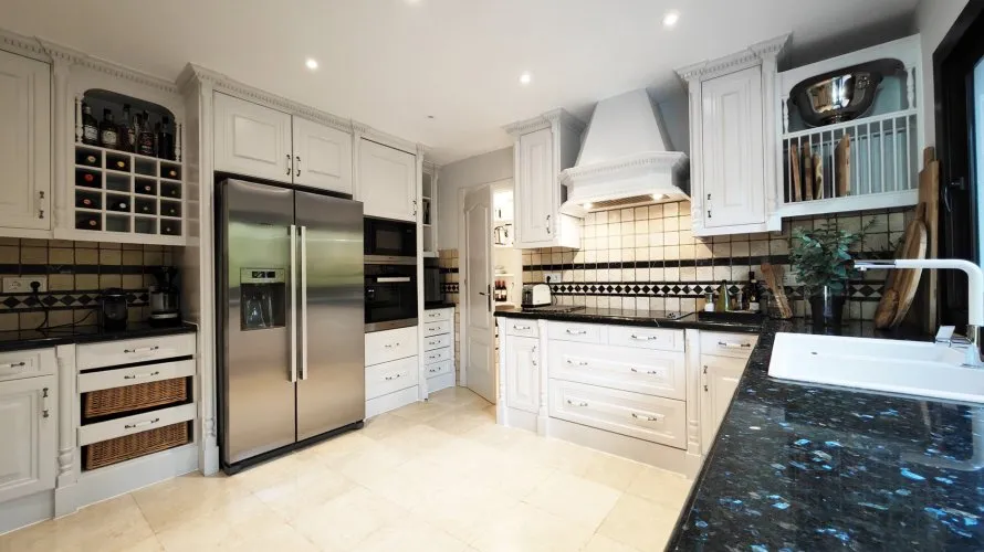 Villa de 4 chambres à Marbella, Spain No. 206 № 8