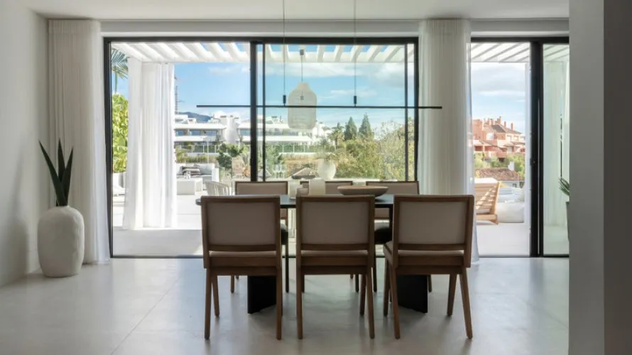 Villa de 5 chambres à Nueva Andalucia, Spain No. 352 № 23
