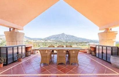 Penthouse de 5 chambres à Nueva Andalucia, Spain No. 251