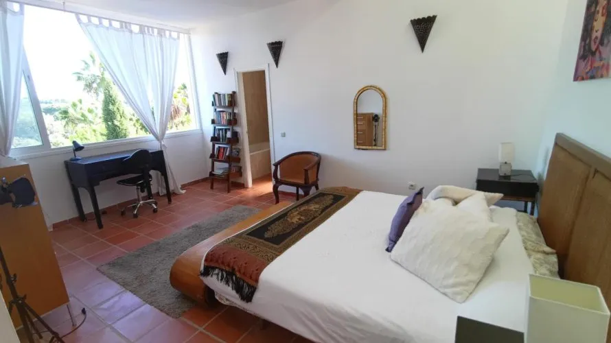 Villa de 5 chambres à Sotogrande, Spain No. 292 № 6