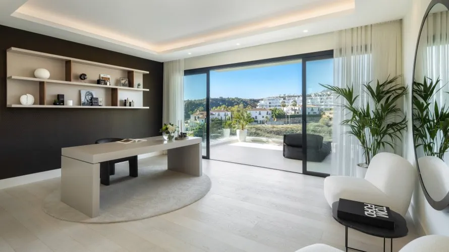 Villa de 5 chambres à Estepona, Spain No. 333 № 8