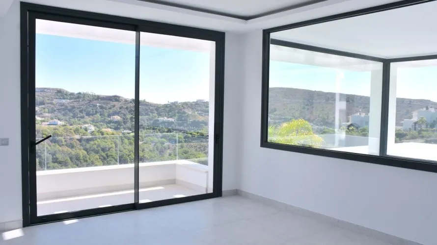 Villa de 5 chambres à Benahavis, Spain No. 269 № 20