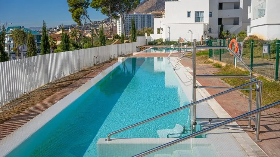 Apartment de 2 chambres à Benalmadena, Spain No. 460 № 18