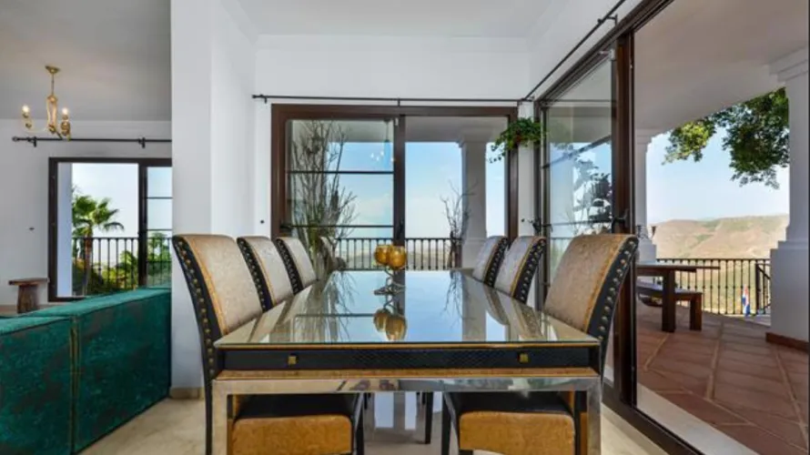 Villa de 6 chambres à Marbella, Spain No. 378