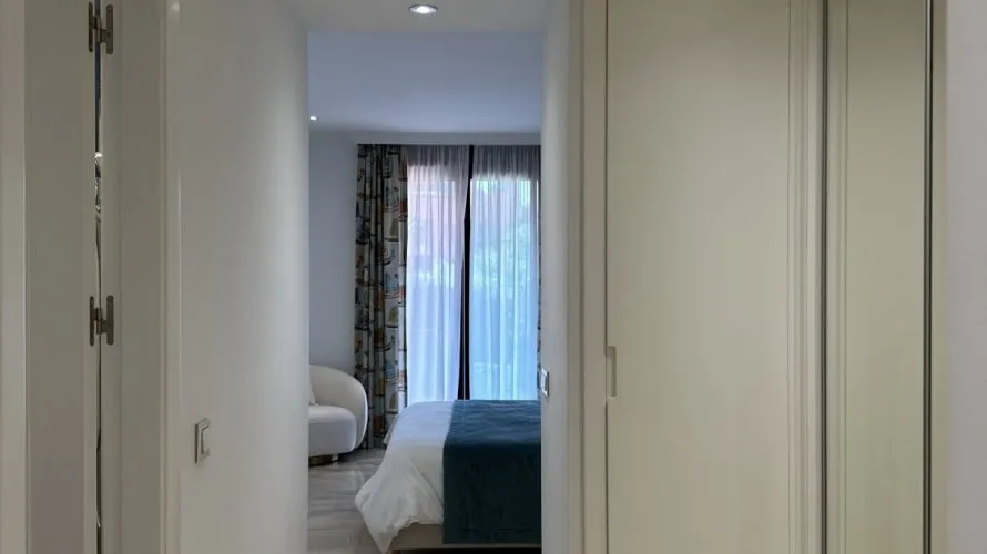 Apartment de 4 chambres à Estepona, Spain No. 185 № 9