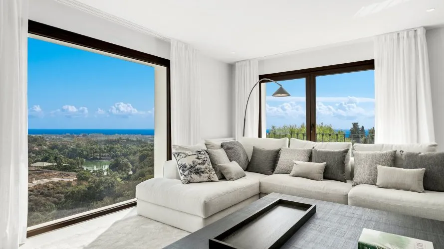 Villa de 5 chambres à Estepona, Spain No. 357 № 10