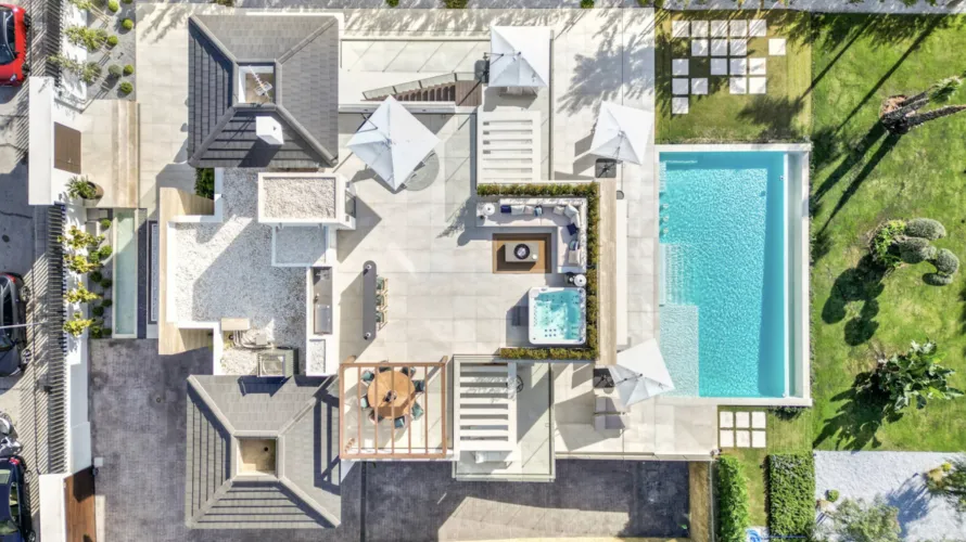 Villa de 6 chambres à Marbella, Spain No. 419 № 3