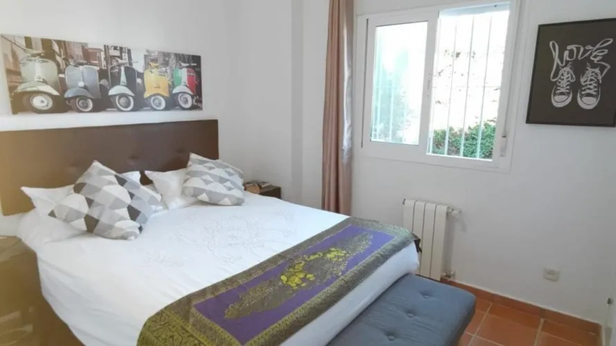 Villa de 5 chambres à Sotogrande, Spain No. 292 № 4