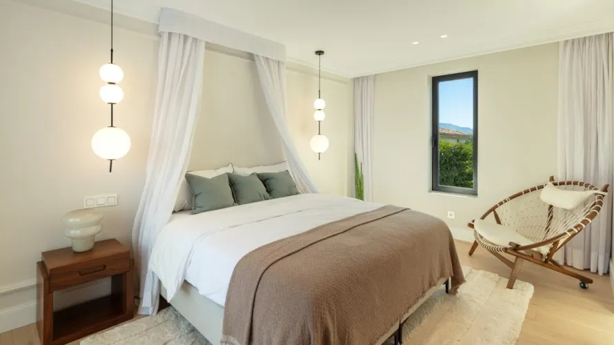 Villa de 5 chambres à Nueva Andalucia, Spain No. 286 № 20