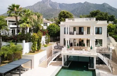 House de 8 chambres à Marbella, Spain No. 545