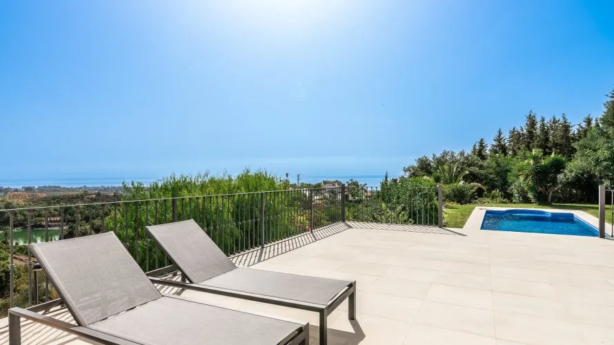 Villa de 5 chambres à Estepona, Spain No. 357 № 11