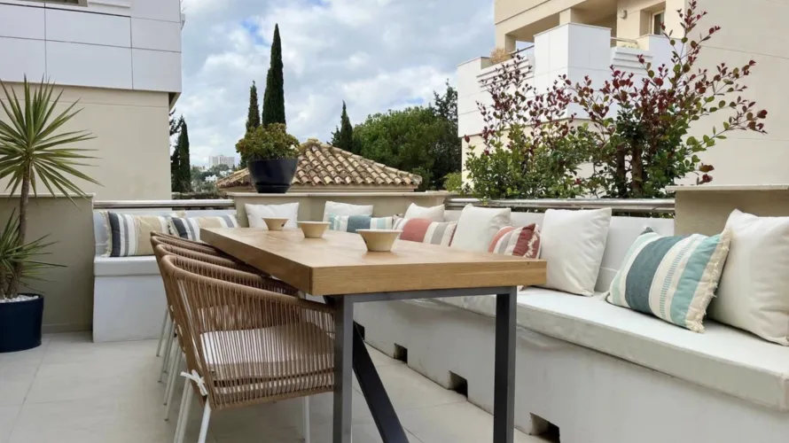 Apartment de 3 chambres à Marbella, Spain No. 496 № 2