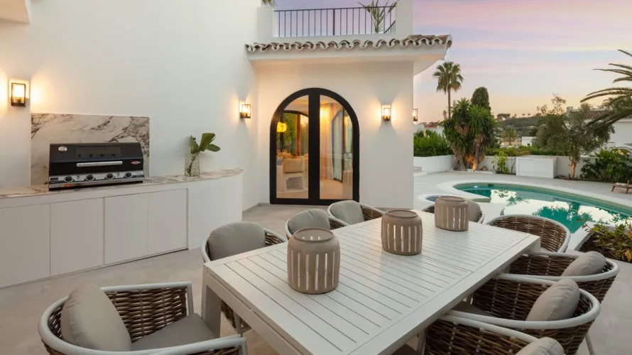 Villa de 5 chambres à Nueva Andalucia, Spain No. 286 № 6