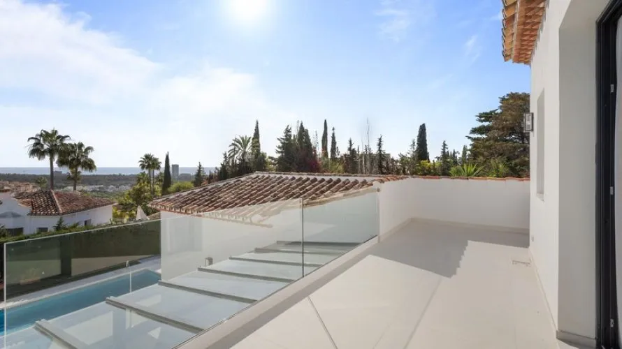 Villa de 4 chambres à Marbella, Spain No. 529 № 12