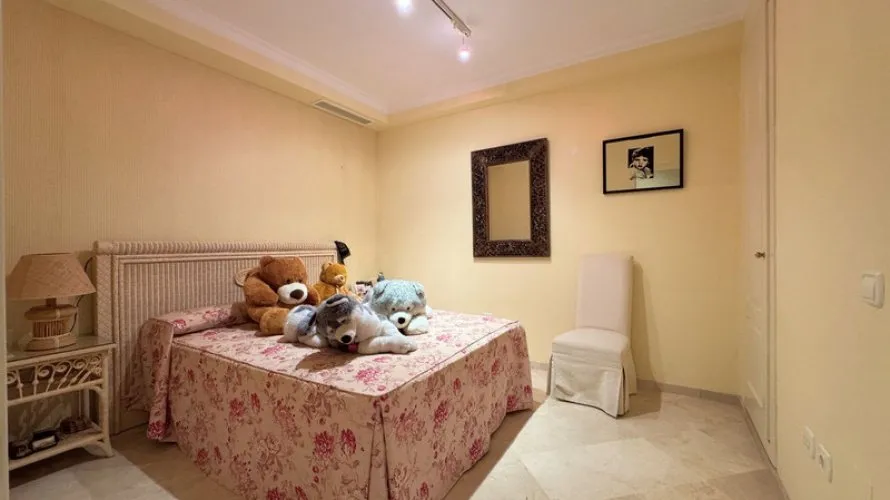 Duplex de 4 chambres à Casares, Spain No. 470 № 19