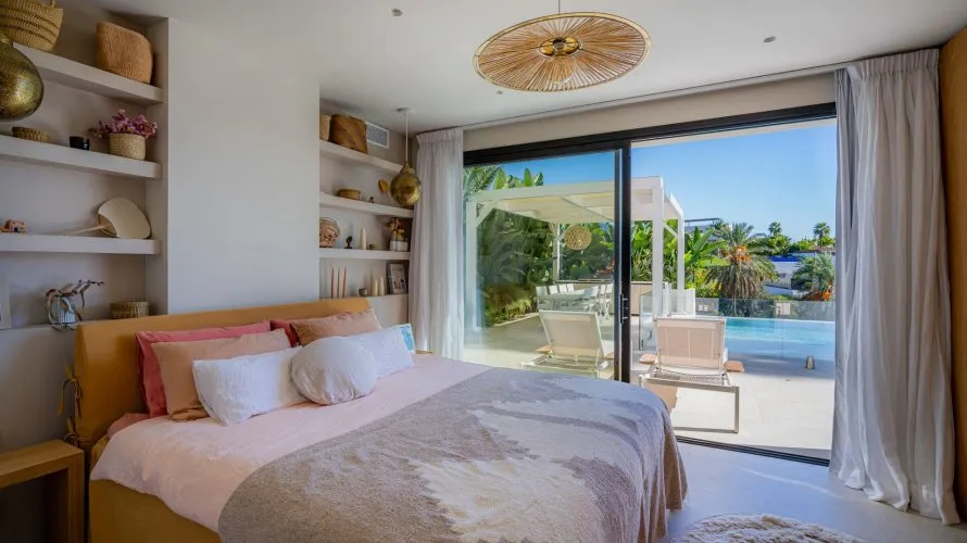 Villa de 5 chambres à Marbella, Spain No. 207 № 13